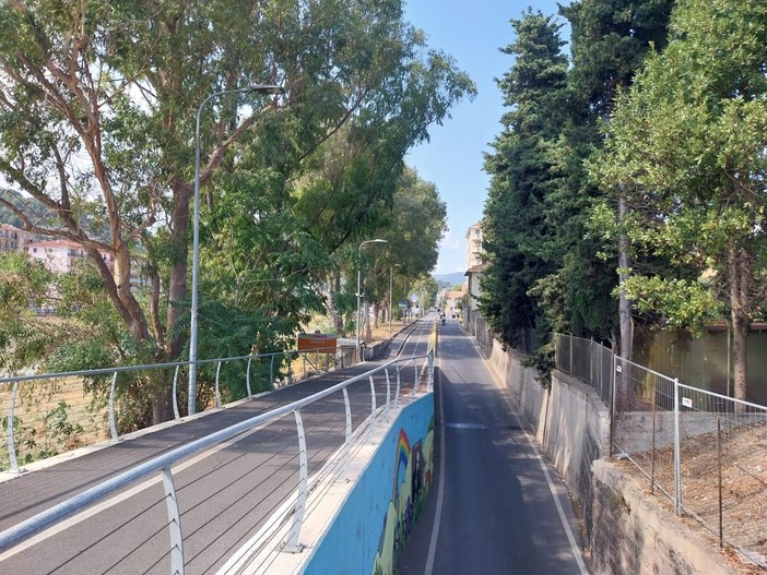 Semaforo verde dal Comune di Imperia per realizzare nuove aree verdi sulla pista ciclabile e riqualificare il tratto terminale dell'argine sinistro