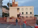 Iniziati in calata Cuneo i lavori di demolizione della palazzina di proprietà della Capitaneria di Porto