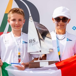 Gli imperiesi Edoardo Bastini e Samuele Bardelli campioni europei Under 14 di vela classe Feva (foto)