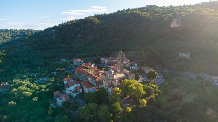 Crisi idrica a Diano Arentino, i residenti: &quot;Non se ne può più, l'acqua è un bene primario&quot;