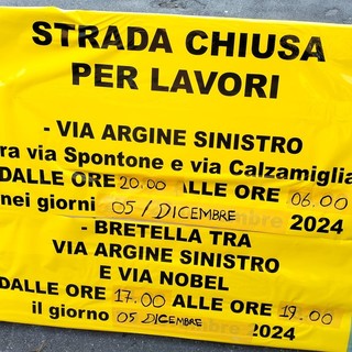 Imperia, demolizione di una tettoia pericolante nell’ex Italcementi: scatta la chiusura dell'Argine Sinistro