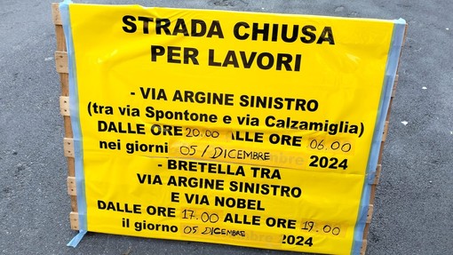 Imperia, demolizione di una tettoia pericolante nell’ex Italcementi: scatta la chiusura dell'Argine Sinistro