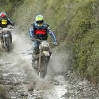 Multe ai motociclisti che praticano Enduro nell'entroterra, Eremita: &quot;Era ora&quot;