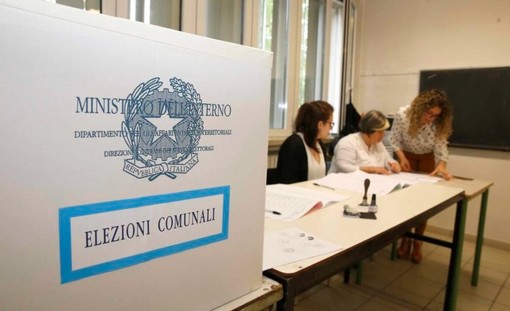 Elezioni amministrative, l'affluenza nei 9 comuni dell'Imperiese: alle 23 il 43,97 per cento