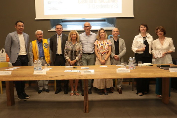 A Racconigi arriva &quot;Libri a Castello&quot;: tre serate con tre artisti in una splendida cornice [VIDEO]