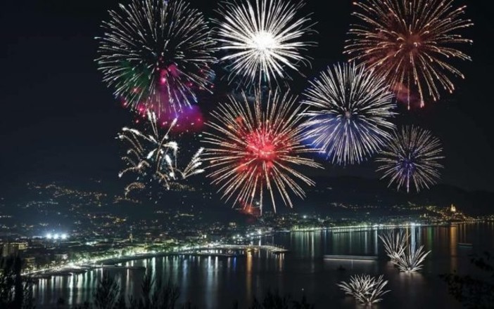 Spettacolo pirotecnico a Diano Marina in occasione delle festa patronale