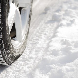 Viabilità, sulle strade provinciali scatta l'obbligo di catene a bordo