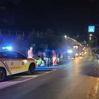 Incidente a San Lorenzo al Mare, in ospedale due giovani motociclisti