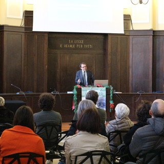 Imperia, incontro dedicato all'Alzheimer condotto dal professore Massimo Tabaton (foto)