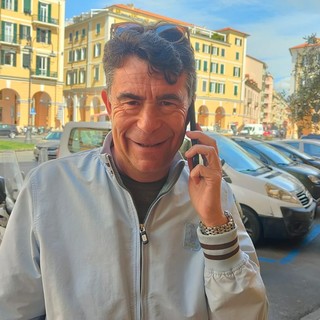 Spazi ridotti per i dehors in calata Cuneo a Imperia, Ivan Bracco tende la mano a Confcommercio