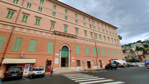 Caso liceo, accolte le richieste degli studenti: rinviato il trasferimento del 'Classico' in piazza Calvi