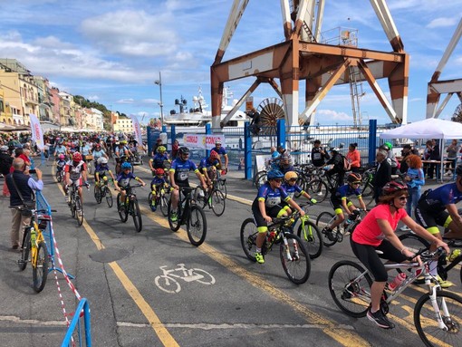 Imperia in bicicletta, l'edizione del Centenario &quot;battezza&quot; la Ciclabile