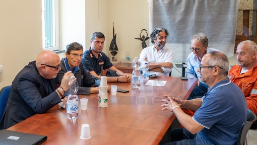 Vertice incendi con il Prefetto: Ceriana sorvegliata speciale, famiglie evacuate per la notte