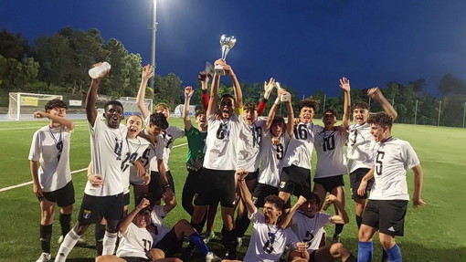 Coppa Punta dell'Olmo, l'Under 16 dell'Imperia vince il torneo di Celle (foto)