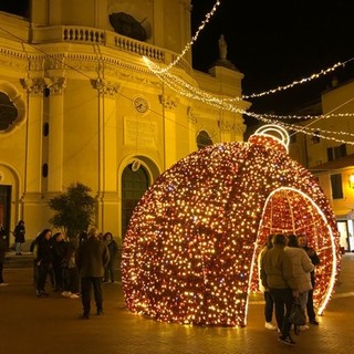 “Imperia s'illumina con Te”, torna il concorso natalizio rivolto a cittadini e commercianti