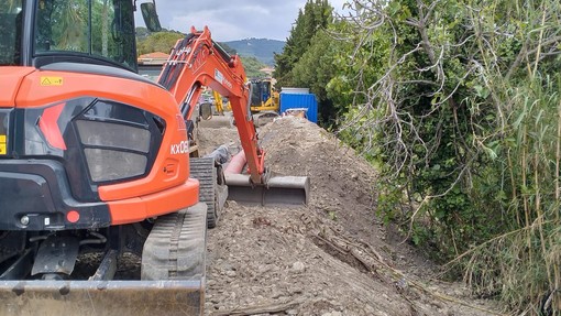 Diano Marina, da lunedì interventi sulla condotta Roia bis: Rivieracqua annuncia lavori su via Villebone e via Capocaccia