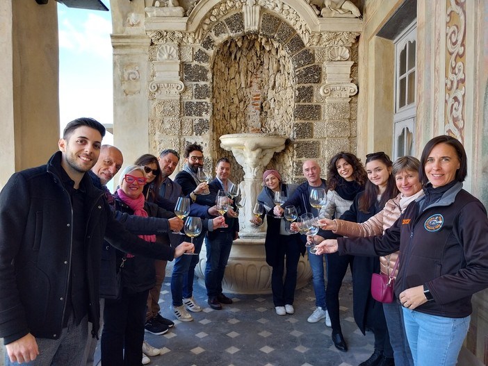 Aspi, &quot;Il lunedì del sommelier&quot; fa tappa a Imperia con una giornata dedicata a vino e prodotti locali (foto e video)