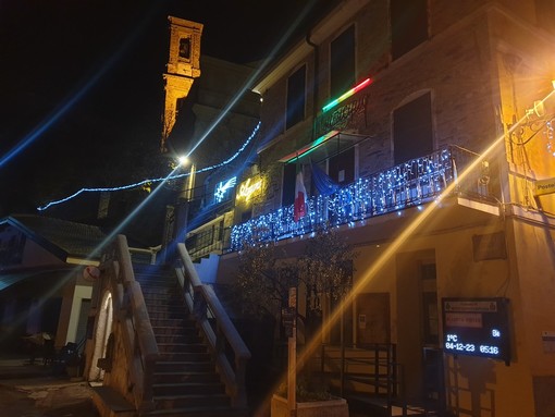 Carpasio e Montalto, illuminati a festa in attesa del Natale