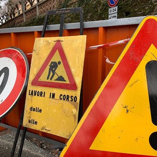 Cede il muro di sostegno della strada Borghetto-Gazzo d’Arroscia, si procede a senso unico alternato