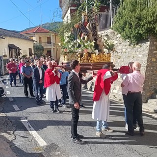 Ad Aurigo la celebrazione  in onore della Madonna Addolorata (foto)