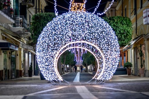 Natale a Diano Marina: la Vigilia in piazza, Presepi in 500, concerti e molto altro