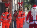 Imperia, Vigilia di Natale con Babbo Natale della Croce Bianca che regala foto e sorrisi