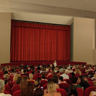 Spettacolo 'Cacelotti e Ciantafurche' al teatro Cavour di Imperia