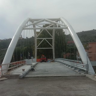 Ponte di Piani, Imperia Rinasce: &quot;Che fine ha fatto la corsia ciclabile annunciata dal sindaco?&quot;