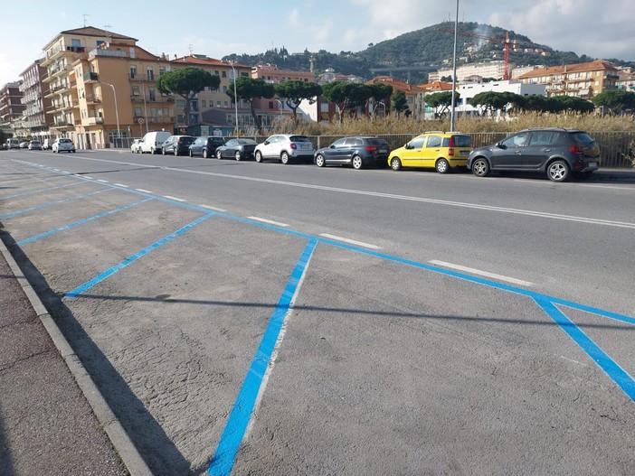 Imperia, dopo la raccolta firme anche una petizione online contro il nuovo piano parcheggi