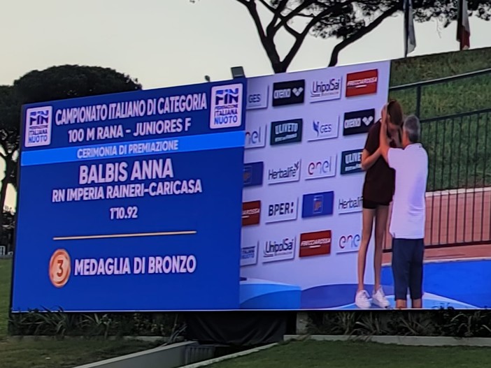 Bronzo per Anna Balbis ai  campionati italiani giovanili di nuoto