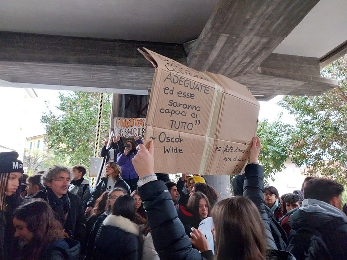 Caso Auricchia, i Giovani Democratici: &quot;Il preside si prenda la responsabilità delle proprie parole&quot;