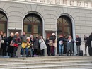 Imperia, un flash mob davanti al Cavour: &quot;La cittadinanza è impaziente di riavere il teatro&quot;