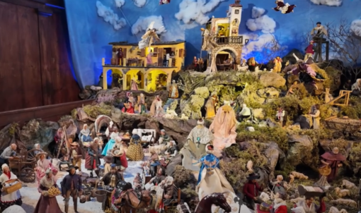 Al Monte Calvario il presepe provenzale della Confraternita Santissima Trinità (video)