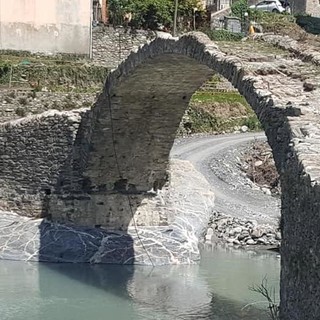 Liguria Verde, terminati i lavori di restauro del ponte medievale di Borghetto d'Arroscia