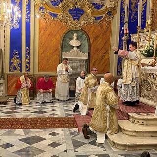 Concluso a Dolcedo il 'pellegrinaggio' delle reliquie di San Leonardo parrocchie di Imperia e del Vicariato del comprensorio