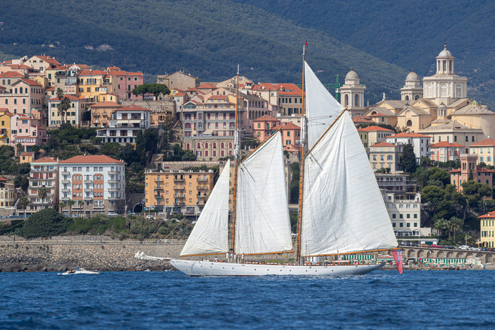 Vele Imperia, il vento di Ponente permette lo svolgimento della terza regata: vince Aria