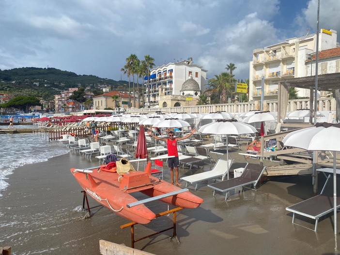 Diano Marina: posti in spiaggia agli alberghi, trovato l'accordo. Da 165 a 220, oltre al nuovo sistema di sharing