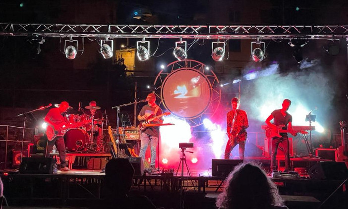 Diano Marina: all’EMD Festival il tributo ai Pink Floyd per il 50° di The Dark Side of The Moon