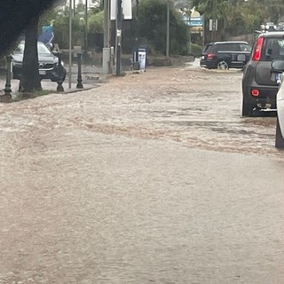 Maltempo,  strade allagate nel Ponente della provincia