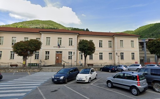 Soldi dalla Regione a Pieve di Teco per il risanamento strutturale dell’immobile destinato alla scuola primaria e secondaria