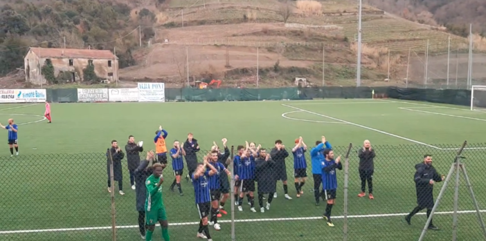 Calcio, Imperia corsara a Serra Riccò con una rete di Castagna