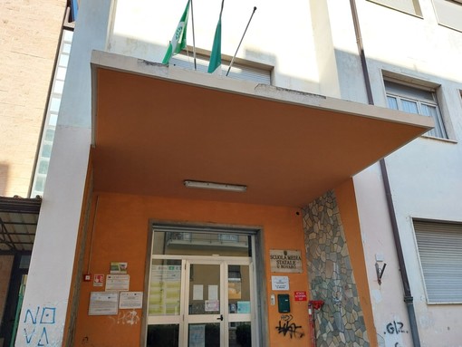 Il Comune di Diano Marina ordina lavori di manutenzione ordinaria per le scuole di via Biancheri