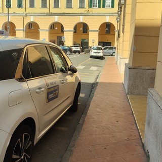 Imperia, nuovo concorso per l'affidamento di quattro licenze taxi