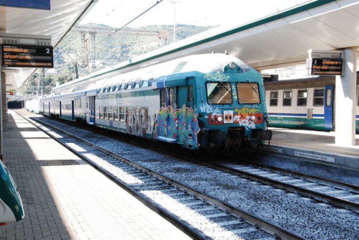 Disagi per la circolazione ferroviaria in Liguria tra guasti e ritardi lungo tutta la rete