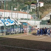 L 'Albenga non si presenta al Ciccione: l'Imperia canta con gli Ultras sotto la Gradinata Nord (video)