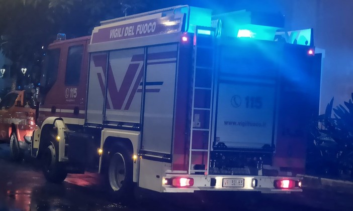 Imperia, incendio in un appartamento: illesa la proprietaria