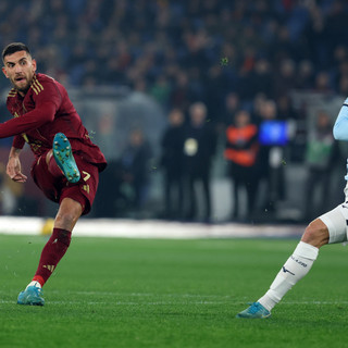 Pellegrini e Saelemaekers decidono il derby, Roma-Lazio 2-0