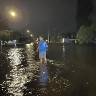 Uragano Helene si abbatte sugli Usa, 3 morti: oltre un milione senza elettricità in Florida