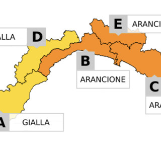 Maltempo: dalle 21 scatta l'allerta gialla per temporali in provincia di Imperia